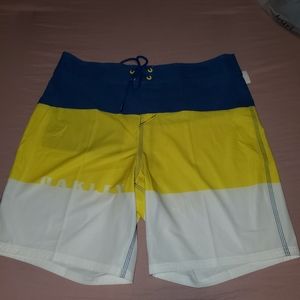 Oakley performance fit board shorts
